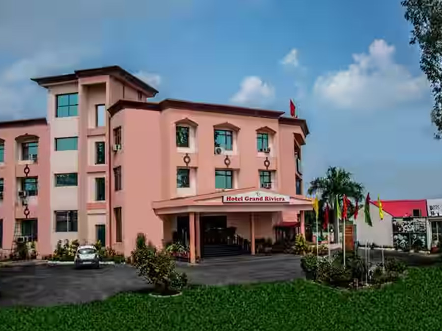 Hotel Grand Rivera Paonta Sahib