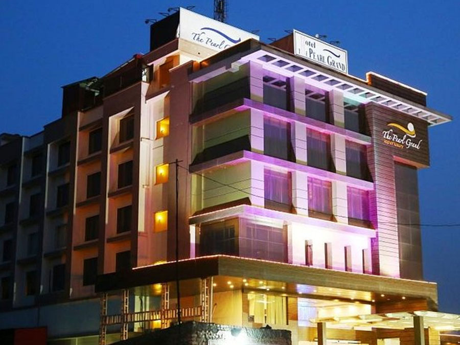 Pearl Grand
